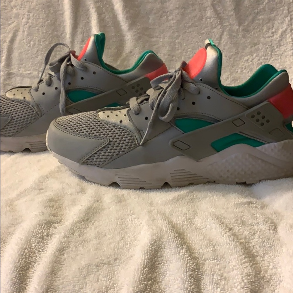 Nike huaraches